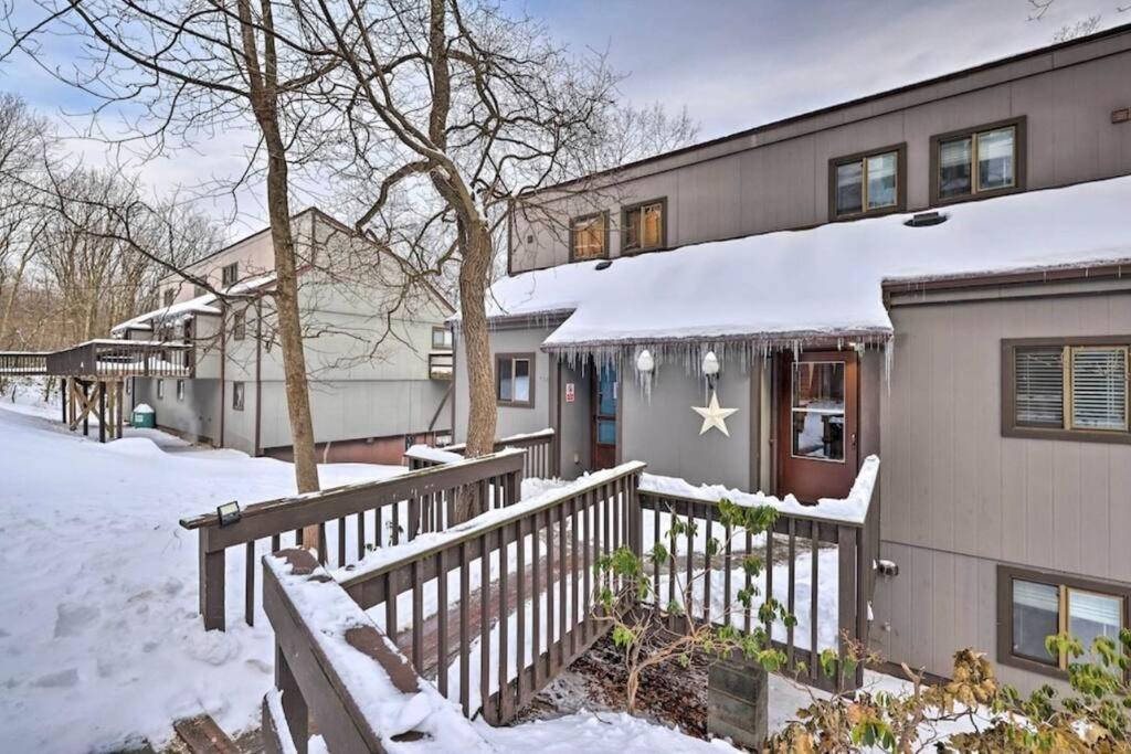 Apartamento Ian'S Camelback House Tannersville Exterior foto