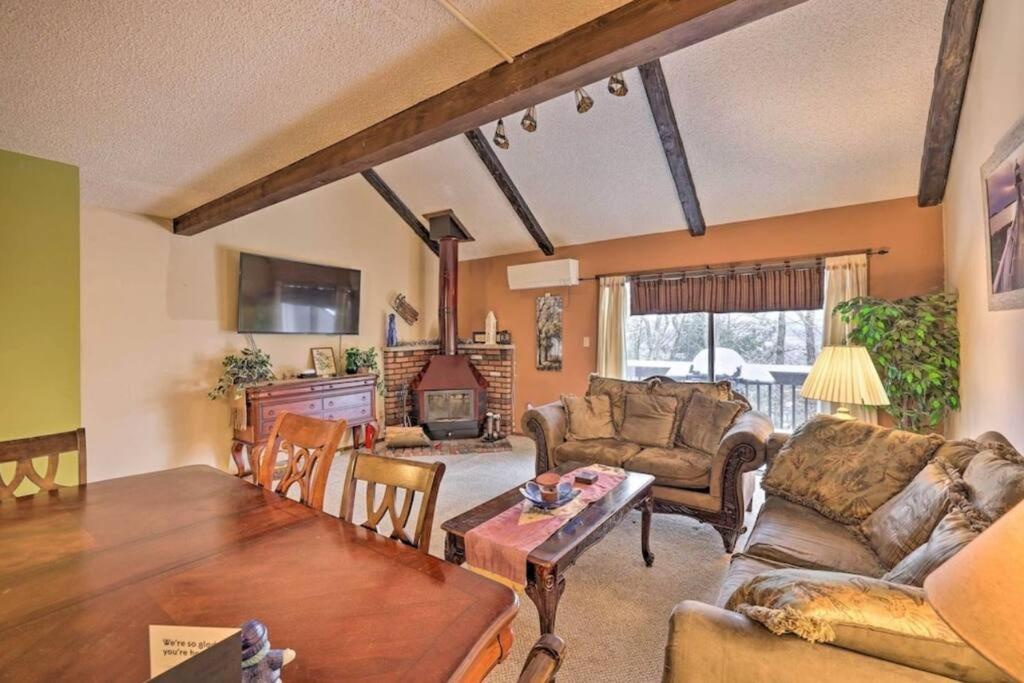 Apartamento Ian'S Camelback House Tannersville Exterior foto